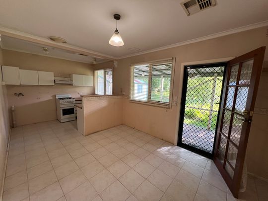 Located in Central Bayswater with Spacious Backyard - Photo 1