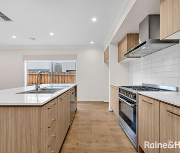 Great Location! - Photo 5