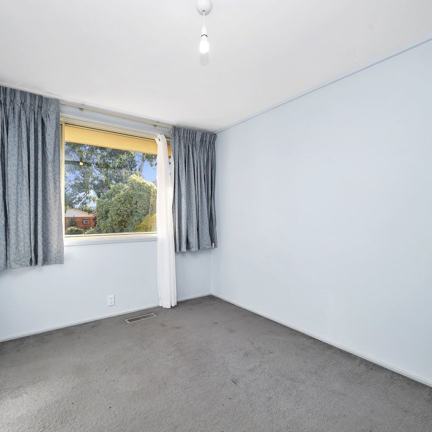 37 Yiman Street, Waramanga Australia - Photo 1