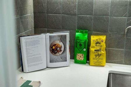 Montfichet Road, Stratford, E20 - Photo 2