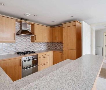 Brunel Crescent, Swindon, SN2 - Photo 6