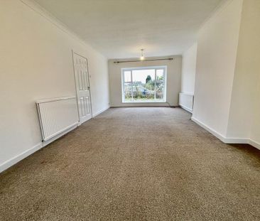 3 bedroom bungalow to rent - Photo 1