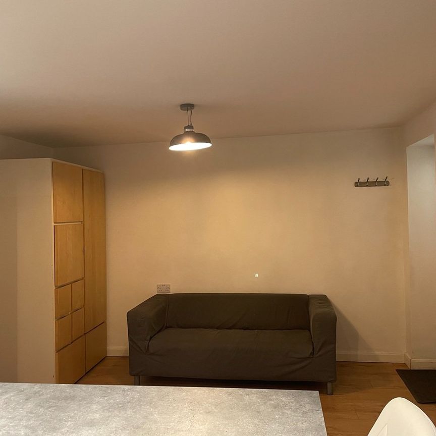 1 Bed Flat, Foxley Road, SW9 - Photo 1