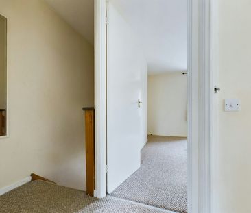 Terraced House to rent on - Photo 4