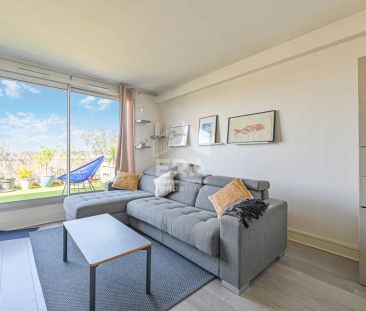 Appartement Paris 2 pièce(s) Vue de PARIS - Photo 1