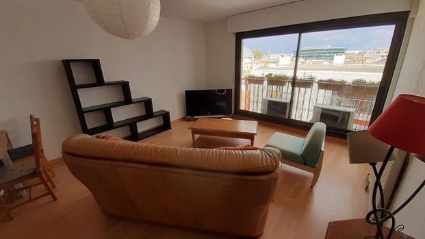 Location Appartement 1 pièce 11m² BORDEAUX 33800 - Photo 1