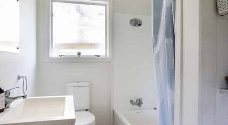 Great Location - Photo 4