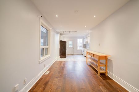 For Lease - Unit A 77 Newmarket Avenue Unit# Unit A, Toronto, Ontario - Photo 4
