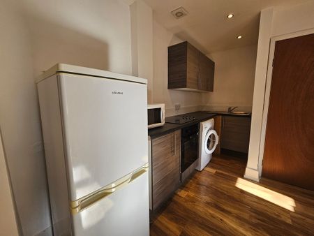 2 Bed Student Accommodation - Photo 2