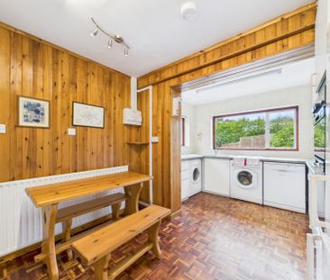 Lawson Glade, Charlton Kings, Cheltenham, Gloucestershire, GL53 - Photo 4