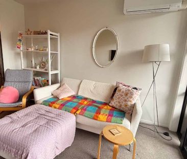 Northcote Apartment - Photo 1