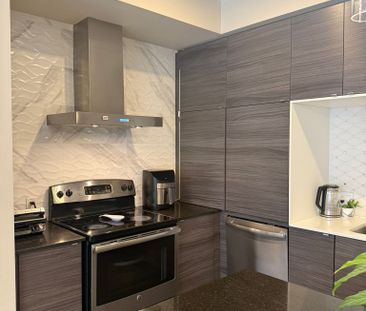 For Lease - 208 Huguenot Road, Oakville, Ontario - Photo 6