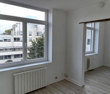 Location Appartement 1 pièce 24m² LILLE 59000 - Photo 1