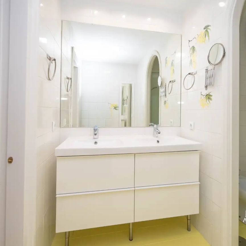 Casa adosada de alquiler en Conde Orgaz - Piovera - Foto 1