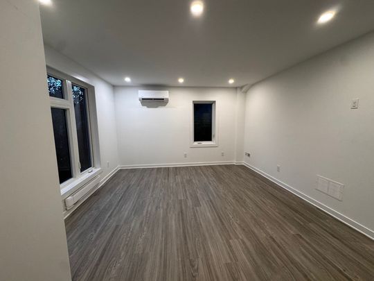 For Lease - 17 Cornwallis Drive Unit# Unit 3 - Rear Upper, Toronto, Ontario - Photo 1