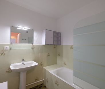 APPARTEMENT T2 A LOUER - Photo 2