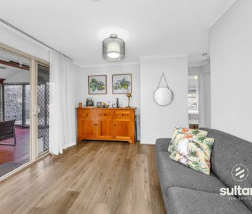 FOR RENT – Comfortable Family Home in a Prime Location - Photo 3