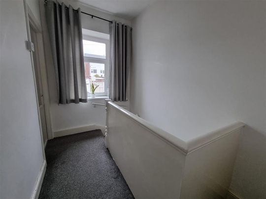 Penybryn Terrace, The Bryn, BLACKWOOD - Photo 1