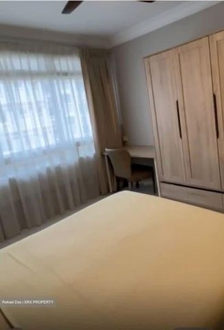 Blk 314 Tampines Street 33 (Tampines), HDB Executive - For Rent - Photo 4