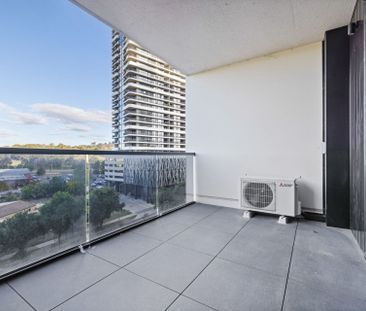 Modern apartment in a fantastic location - Photo 6