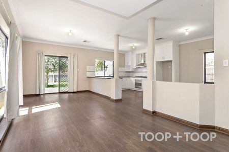 Modern Stylish Home - Photo 3