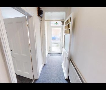 Longmead Avenue, Bishopston - Photo 2