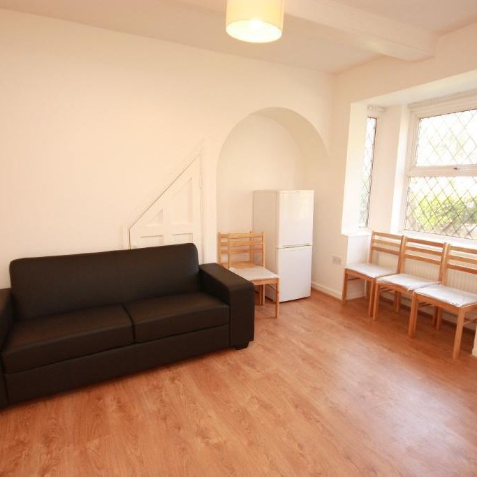 3 bedroom terraced house to rent - Photo 1