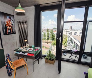 Classic Balcony - Short Term - Floor 5 - Photo 1