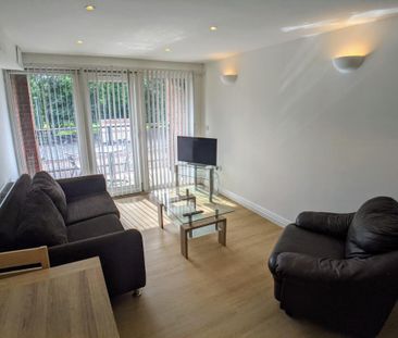 2 bedroom flat to rent - Photo 5