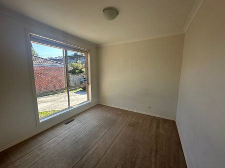 2/1 Bevan Avenue - Photo 4