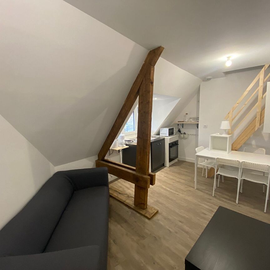 Location Appartement 2 pièces 18m² - Photo 1