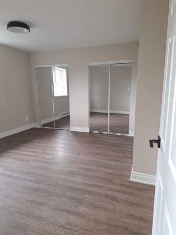 Deluxe Two Bedroom Apartment - Photo 5