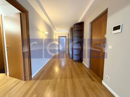 INCHIRIERE 3 CAMERE | 160 MP | 2 TERASE | PARCARE | PARC HERASTRAU - Fotografie 4