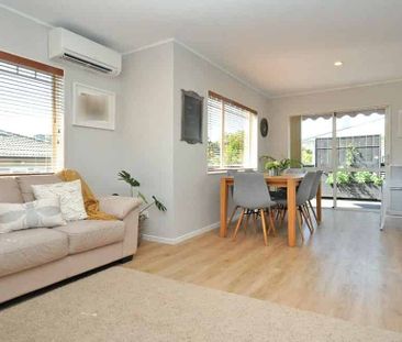 Charming 3BR Home in quite established cul-de-sac - Photo 4