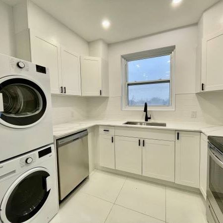 *PROMOTION* Renovated / Spacious 2 Bedroom / NDG-Cote St Luc - Photo 4