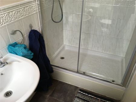 Swan Lane, Stoke, Coventry, West Midlands, CV2 - Photo 4