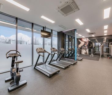 1 Bed Flat, Horizons Tower, E14 - Photo 6