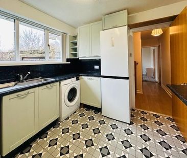 3 bedroom bungalow to rent - Photo 4