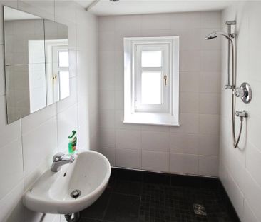 3 bedroom detached house to rent - Photo 4