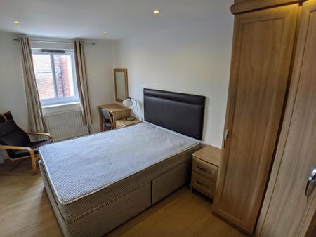 1 bedroom flat to rent - Photo 4