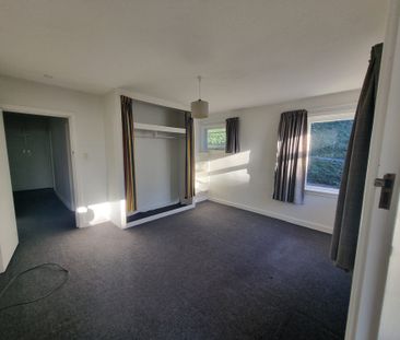 Three Bedroom Home in a Rural Setting - Photo 3