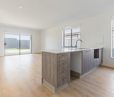 5 Cyclops Street, Munno Para, SA 5115 - Photo 1