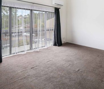 Modern two bedroom apartment! - Photo 2