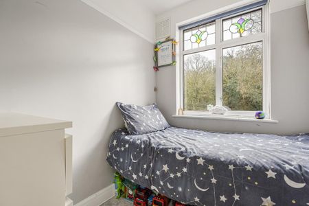 3 bedroom terraced house to rent - Photo 5