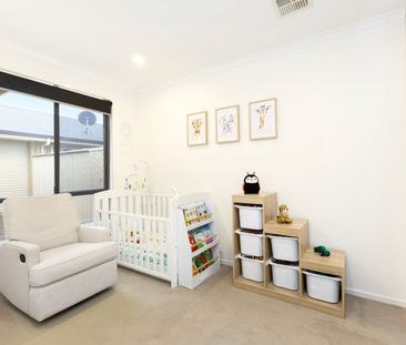 Modern Family Home with Two Living Areas & Gorgeous Outdoor Space - Photo 6