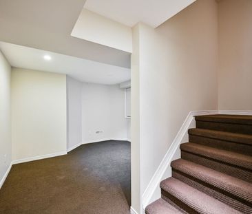 For Lease - 842 Luxton Drive, Milton, Ontario - Photo 1