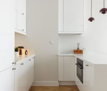 Stylowe i ciche mieszkanie w apartamentowcu - Zdjęcie 5