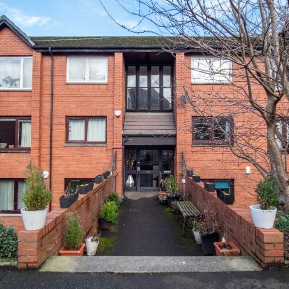 Kelvinside Drive, North Kelvinside, Glasgow, G20 6QD - Photo 2