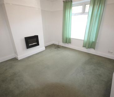 3 Bedroom House - Semi-Detached To Let - Photo 6
