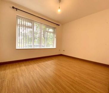 13 Parkview, Ballyclare, BT39 9FQ - Photo 3